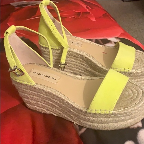 NEW.  ANTONIO.  .  MELANI. - Picture 1 of 5